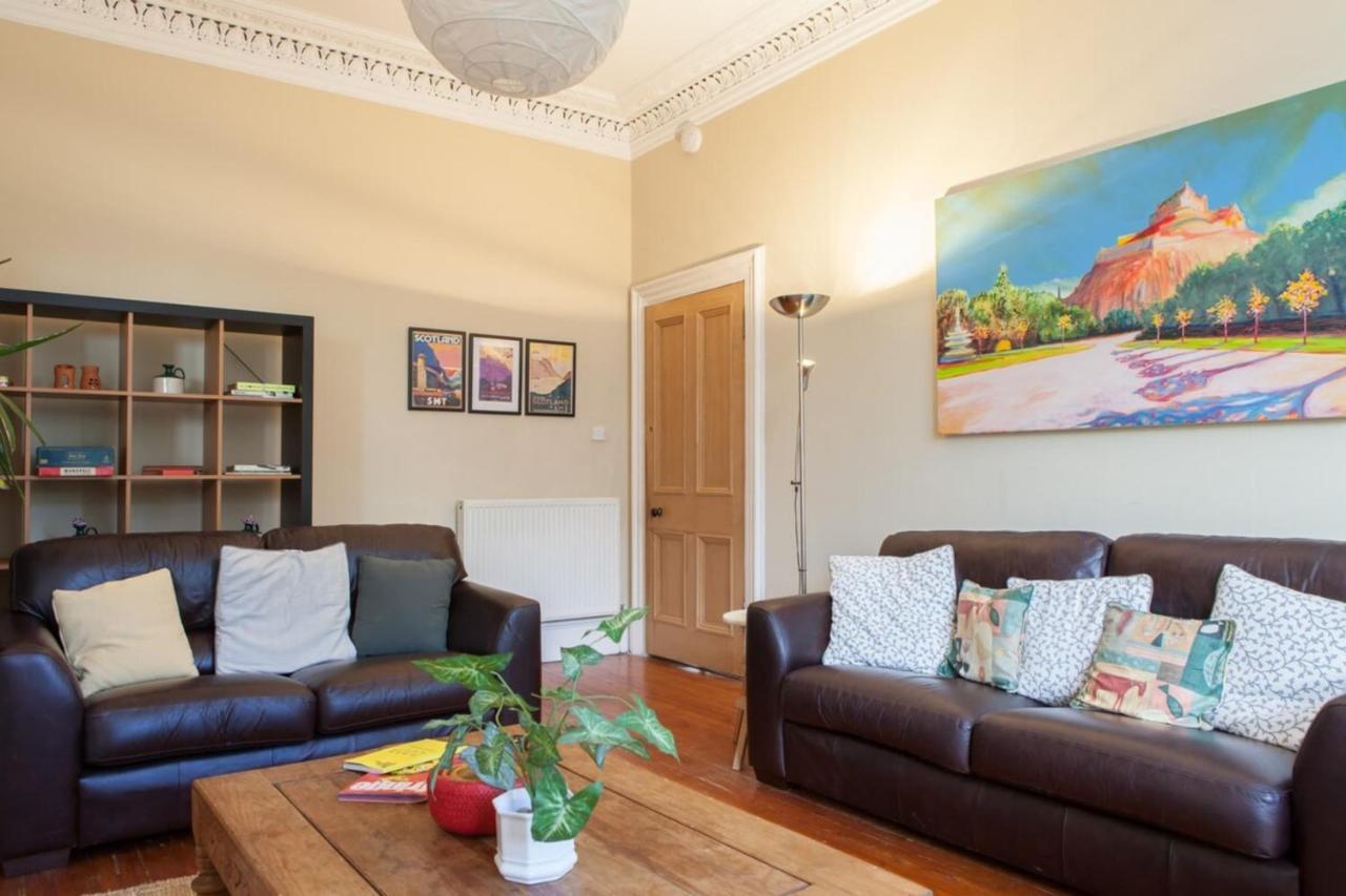Amazing 4 Bedroom Apartment Just Off The Meadows Edimburgo Esterno foto